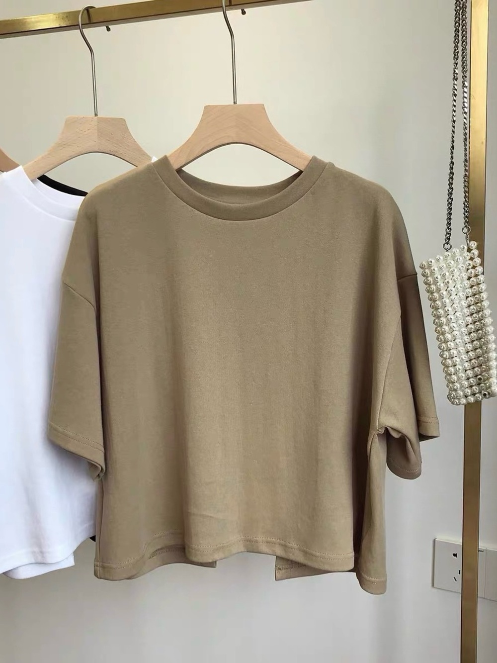 Boxy Short-Sleeve Tee in Taupe